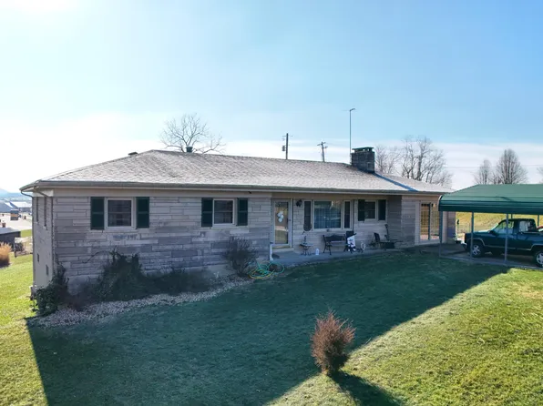 102 Maple Dr, Berea, KY 40403