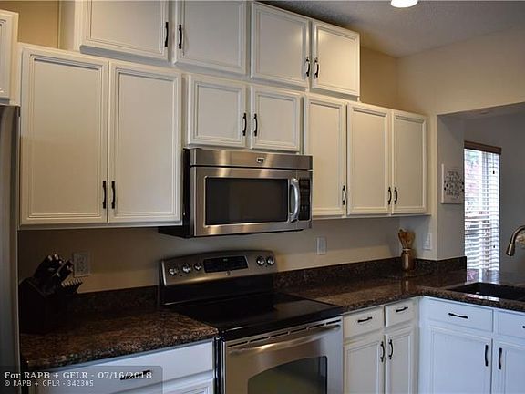 2nd image of 5091 Palmbrooke Cir #5091