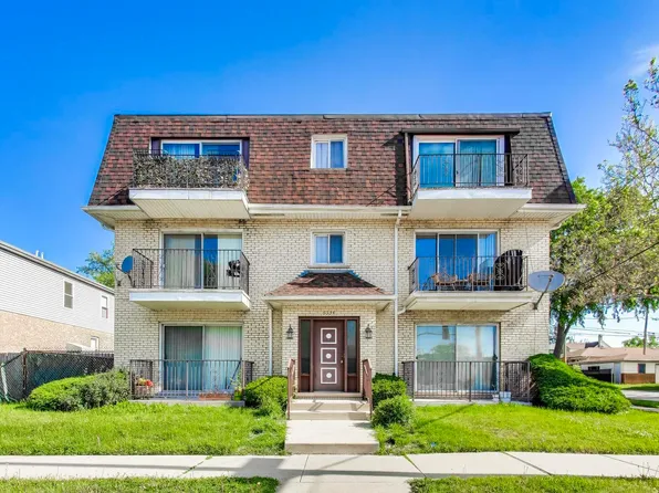 6534 W Montrose Ave APT 1W, Chicago, IL 60706