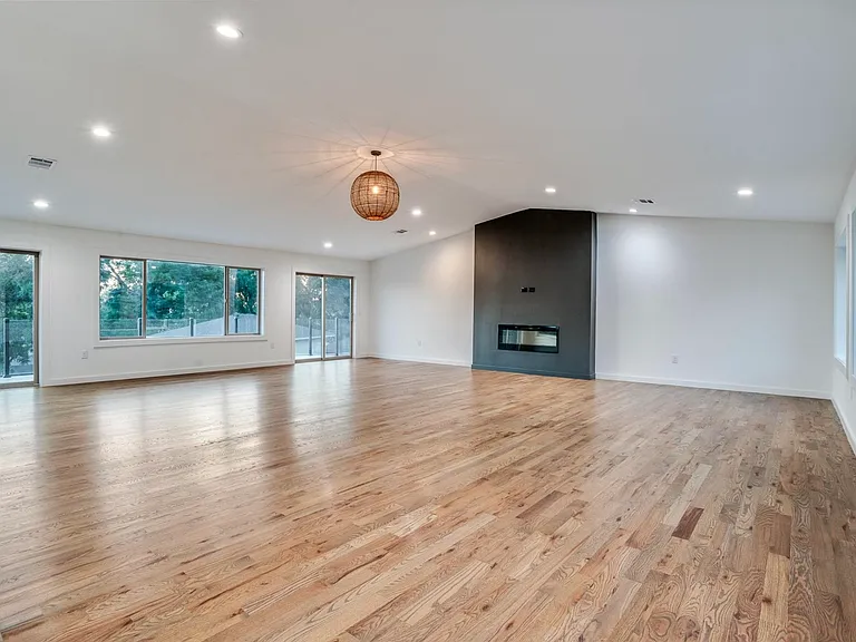 1408 S Alamo Rd — Photo 17