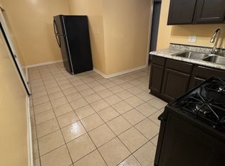 2910 W Fillmore St, Chicago, IL 60612