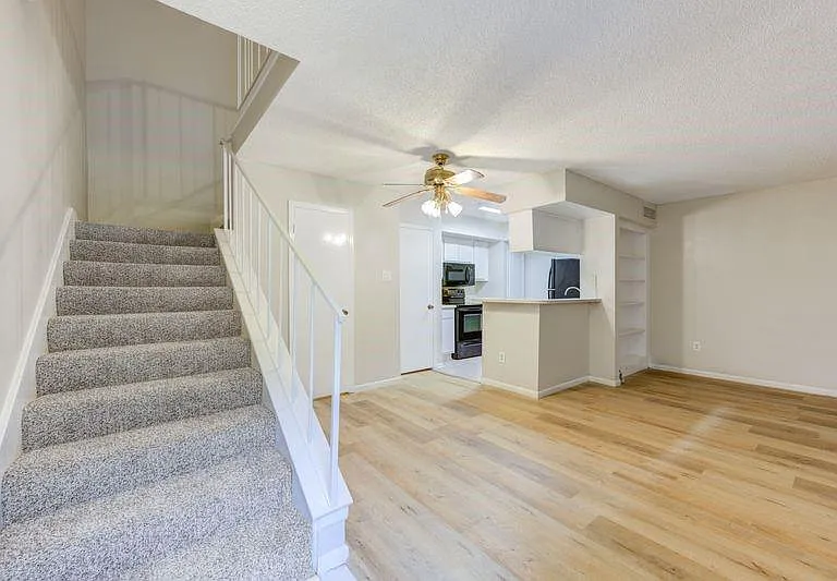 2800 Jeanetta St #1407 — Photo 2