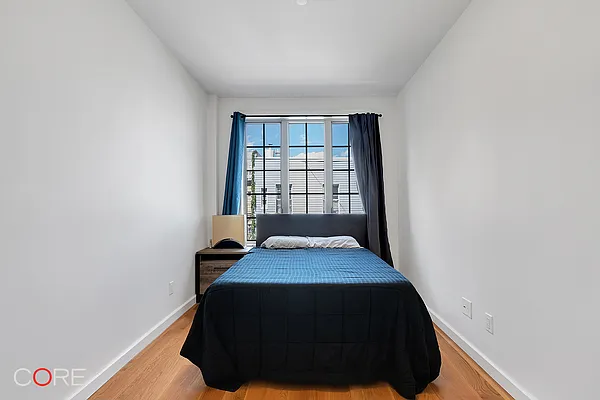 Rented by CORE | media 13