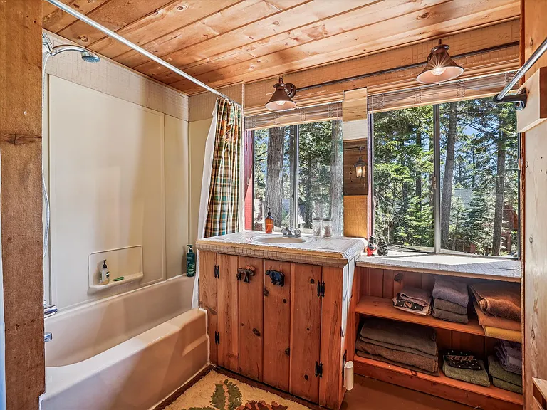 450 Tunnington Dr — Photo 13