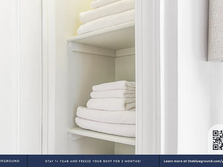 141 E 33rd St #10F — Photo 12