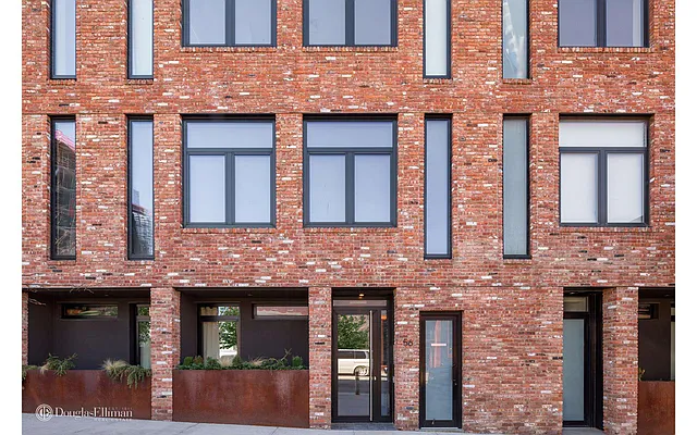 Sold by Douglas Elliman | media 14