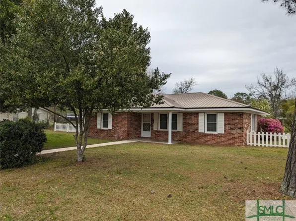 315 Hickory Street, Springfield, GA 31329