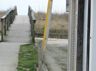 415 Carolina Beach Ave N APT B, Carolina Beach, NC 28428