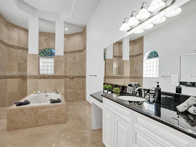 13751 Pine Meadow Ct — Photo 81