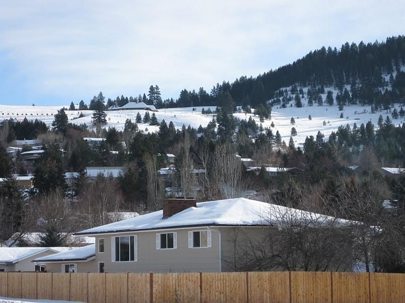1st image of 1690 Sunflower Dr