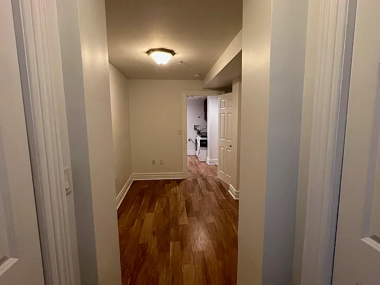 827 Garden St #1 — Photo 4