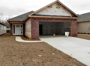 160 Cody Dr, Enterprise, AL 36330