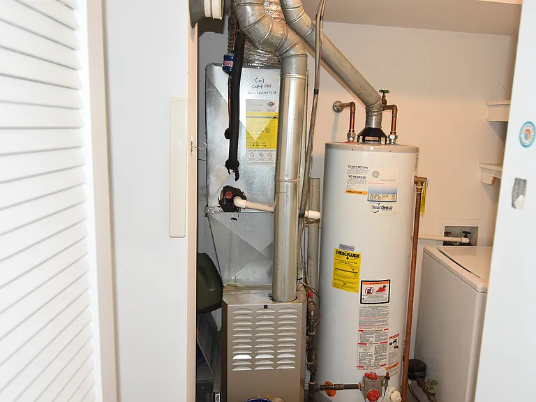 1285 Bamburg Ct #D — Photo 26