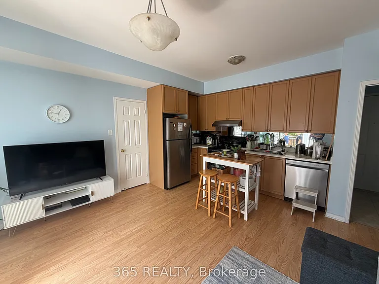 4975 Southampton Dr #263 — Photo 11