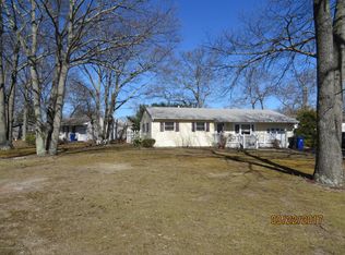 38 Oak Hill Dr, Toms River, NJ 08753