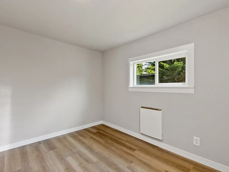 2125 N Highland St — Photo 13