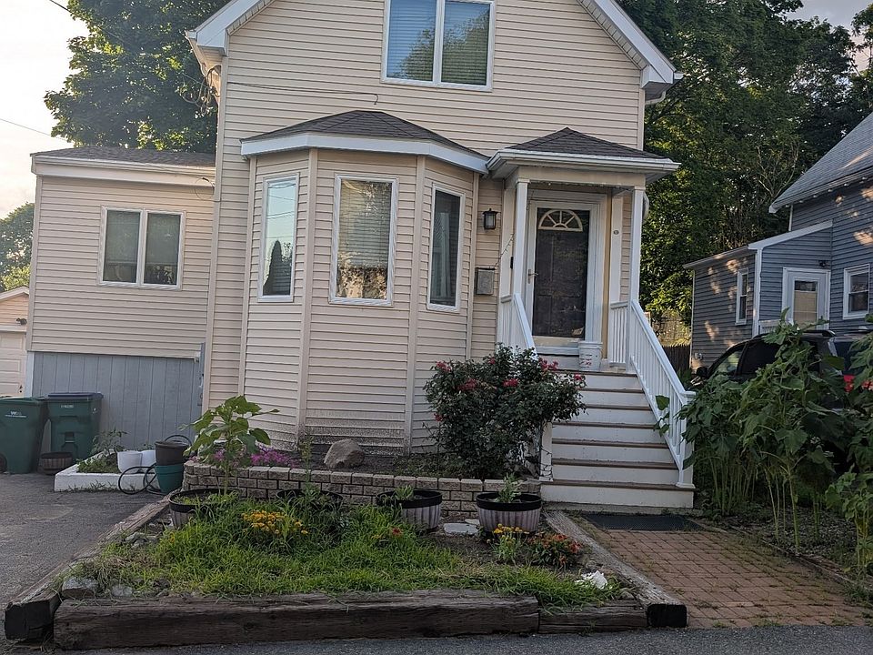 1st image of 18 Windsor Ave