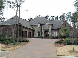 1st image of 114 Glenwood Bnd