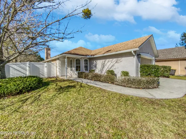 4510 LOVELAND PASS Drive E, Jacksonville, FL 32210