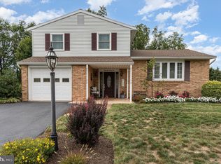 6242 Harding Ave, Harrisburg, PA 17112