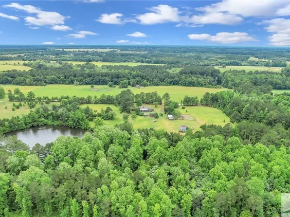 1203 Grady Kennedy Road NE, Glennville, GA 30427