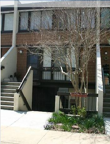 1st image of 2212 S Quincy St #1