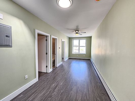 5th image of 7818 16th Ave Floor 1