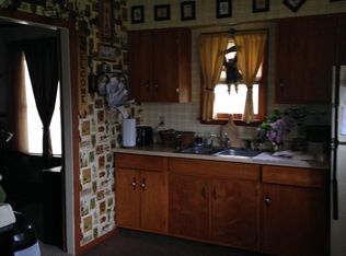 527 3rd St, Shelbyville, IN 46176
