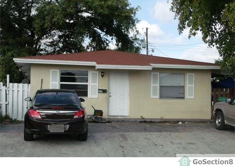 1st image of 1231 NW 29th Ter