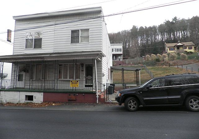 1st image of 256 Mill Creek Ave