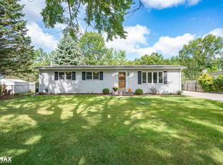5667 Parkdale St, Utica, MI 48317
