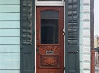 943 Burgundy St, New Orleans, LA 70116