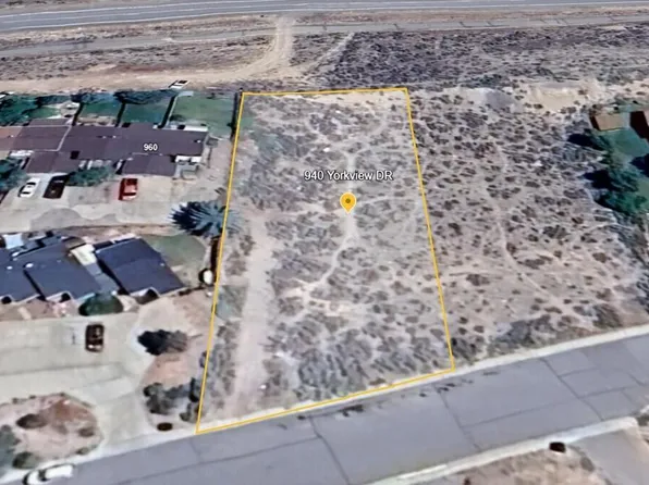 940 York View Dr, Gypsum, CO 81637