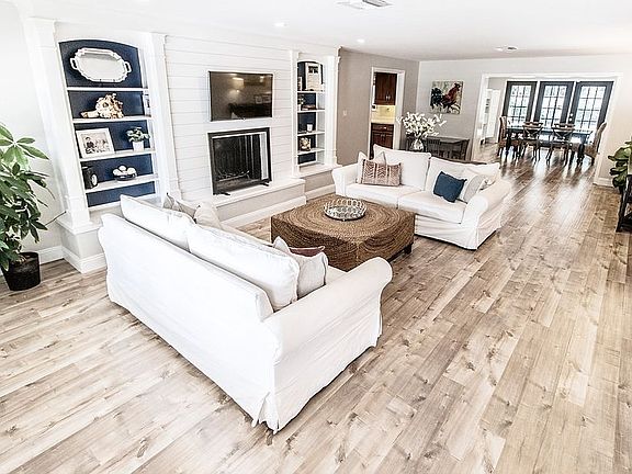 4th image of 1251 Sunbury Dr