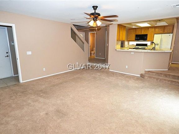 5th image of 623 Persian Violet Ave #0