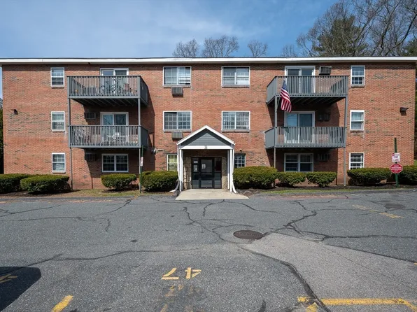 302 Boston Post Rd E APT B15, Marlborough, MA 01752