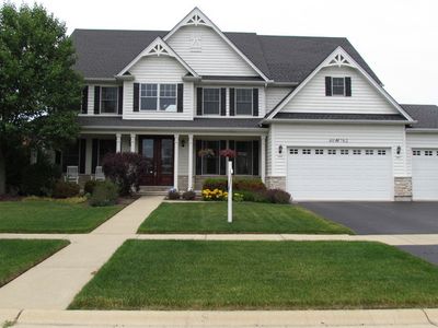 40W762 Fox Creek Dr, St Charles, IL, 60175