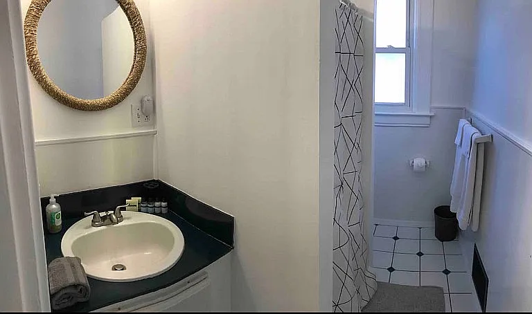 104 Sterrett Ave #2 — Photo 3