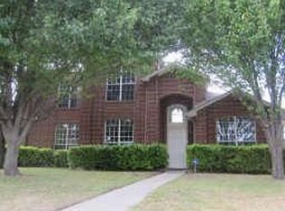 915 Dawson St, Cedar Hill, TX 75104