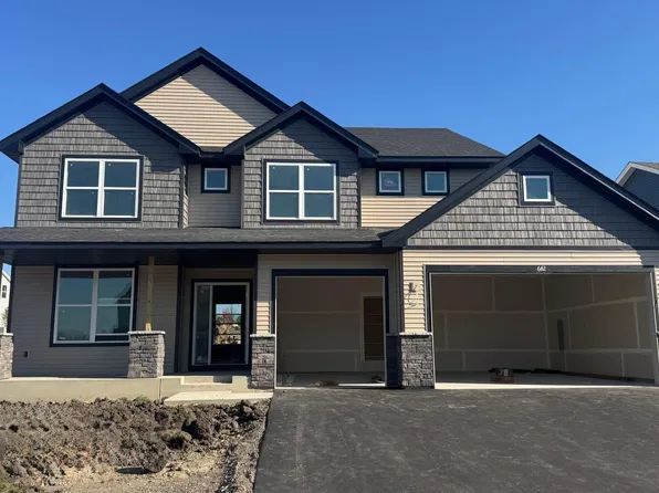 642 Sierra Pkwy, Waconia, MN 55387