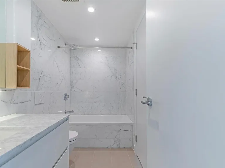 6000 McKay Ave #2 — Photo 2