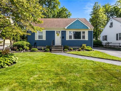 77 Thurston St, Riverside, RI, 02915