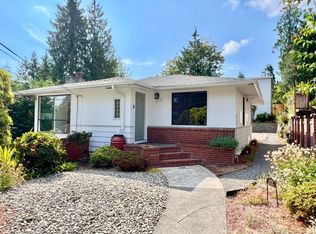 1529 NE 92nd St, Seattle, WA 98115