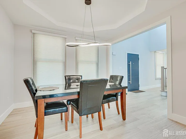 145 Center St — Photo 24