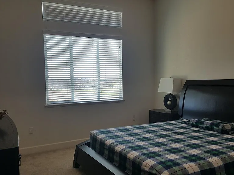 5386 Campus Dr — Photo 9
