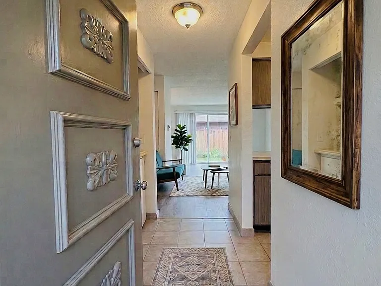 532 97th Dr NE #A — Photo 4
