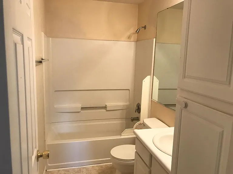 7324 Parklake Pl — Photo 3