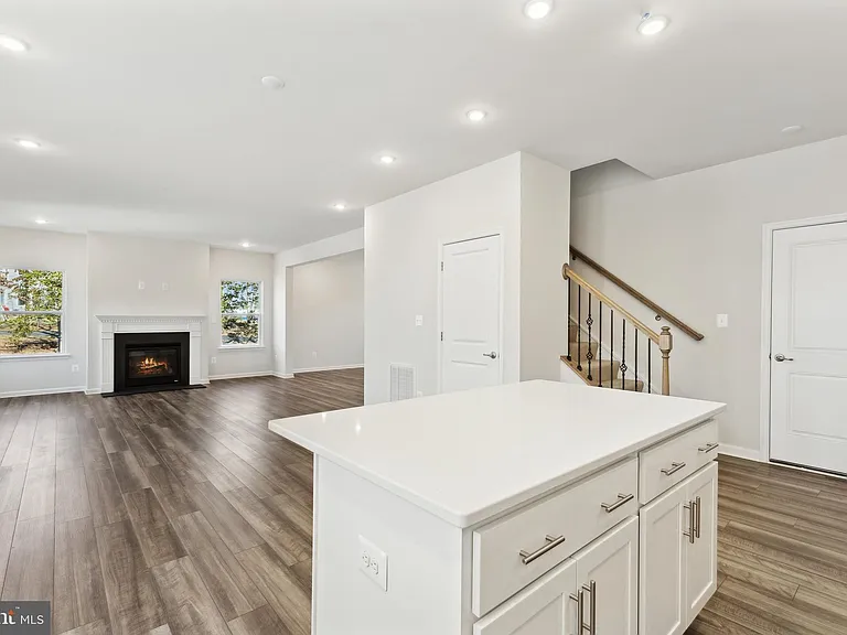 173 Little Whim Rd — Photo 9