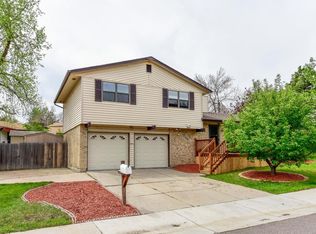 10168 W Layton Pl, Littleton, CO 80127