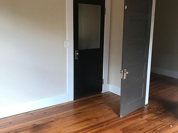 5th image of 2025 Dawson St